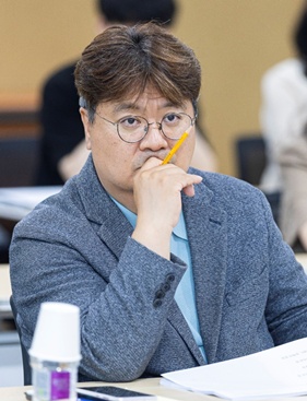 김동국 의원